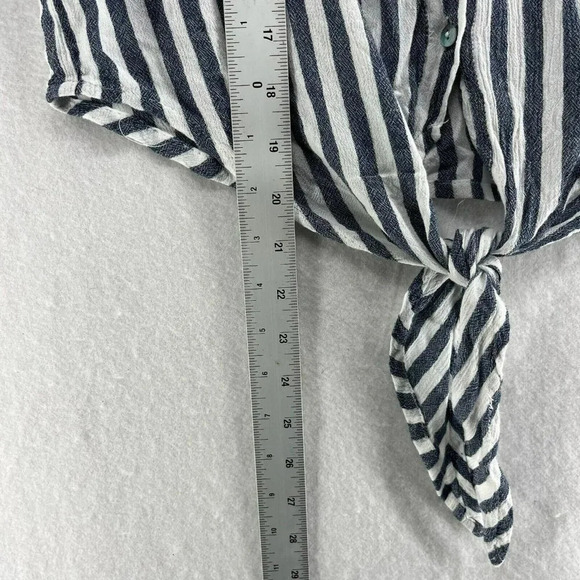Lulus Blouse Women's S Blue White Stripes Button Up Collared Knot Hem Cropped - Picture 4 of 10